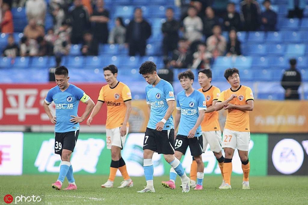 曼城1-0领先浦和红钻。